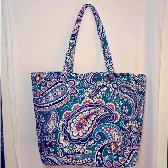 VERA BRADLEY XL OPEN WEEKENDER TOTE BAG BEACH TOTE PAISLEY PINK WHITE BLUE - Picture 1 of 16